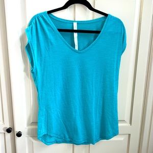 Lululemon Short Sleeve Shirt, Size 8